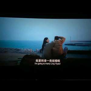 女厕偷拍撒尿全过程免费观看
