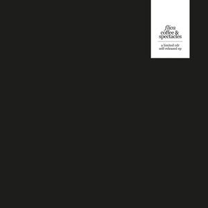 女厕偷拍撒尿全过程免费观看
